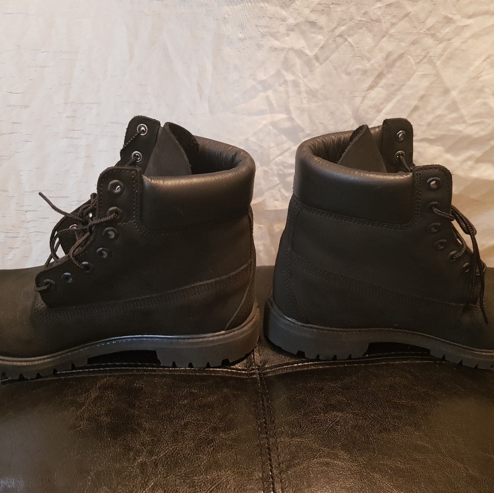 Mens timberland boots black size 10